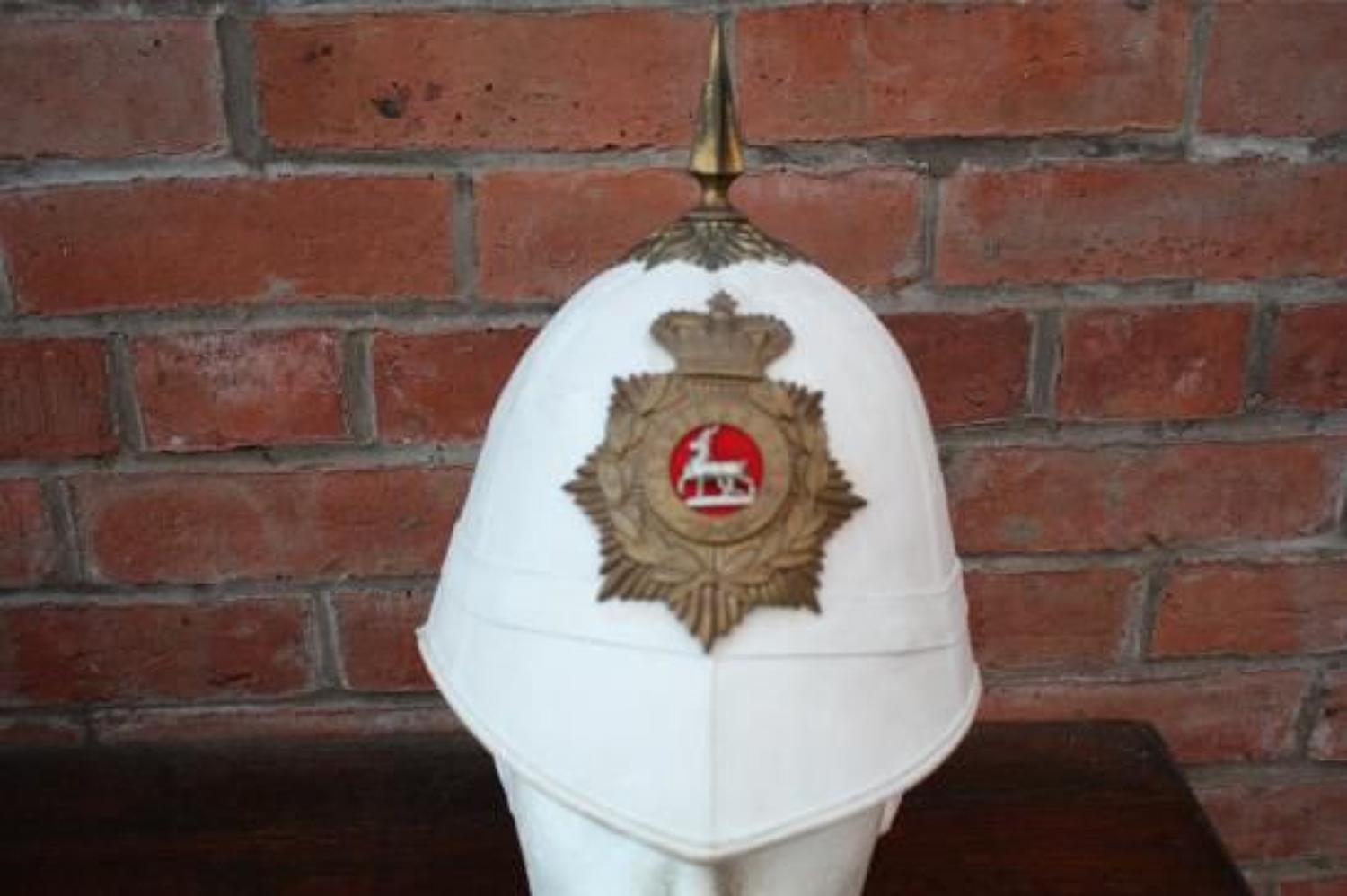 Warwickshire Regiment OR’s foreign service Pith / Sun helmet.