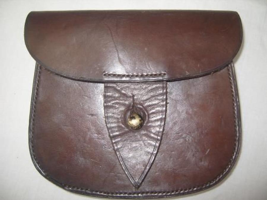 Victorian pattern British officers leather ammunition pouch.