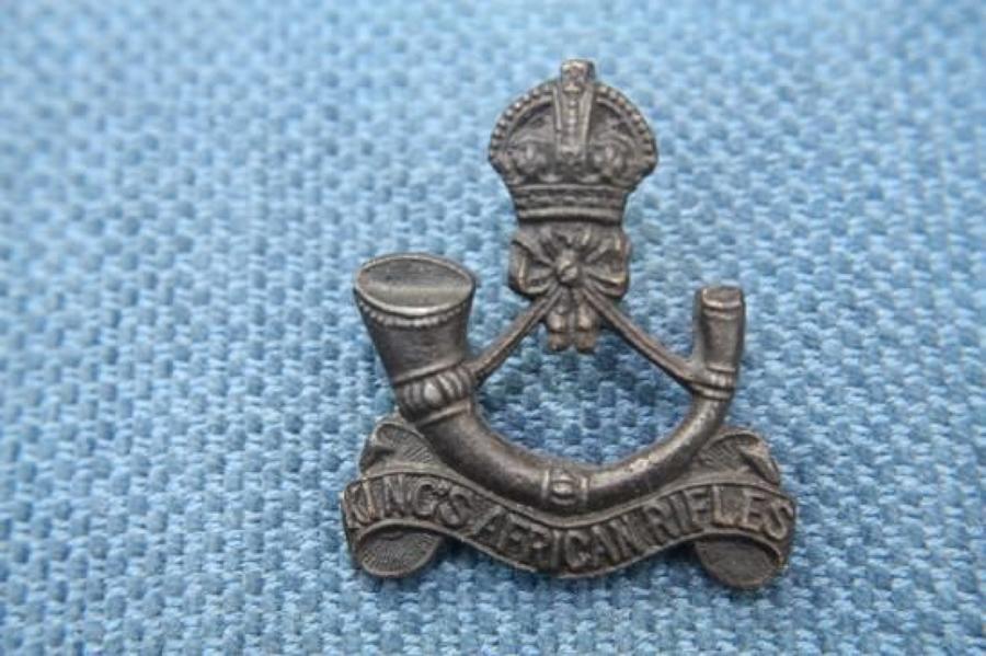 Original Bronze WW1 British Army Officer's Cap Badge. Kings African Ri