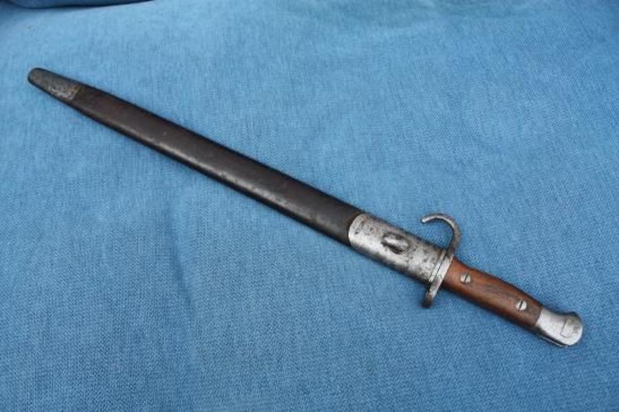 Pre WW1 Hooked Quillion Bayonet 1907 pattern. Dated 1909
