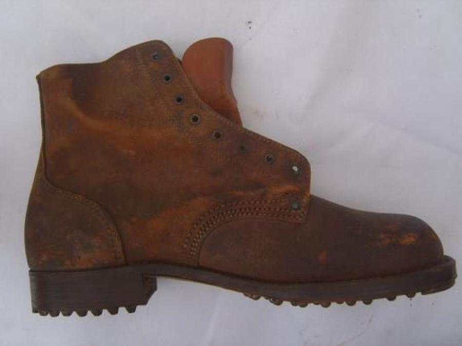 WW1 FRENCH ARMY BOOTS SIMILAR PATTERN TO BRITISH