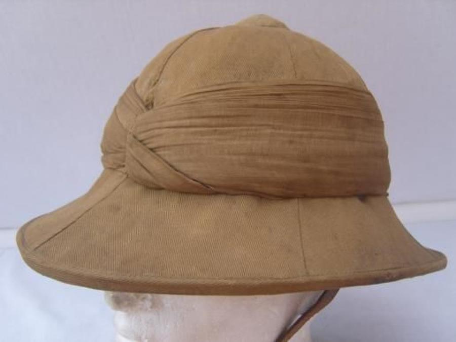 WW1 British Khaki Drill Pith Helmet.