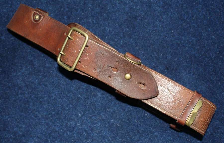 1917 DATED BRITISH ARMY OFFICER LEATHER SAM BROWNE BELT