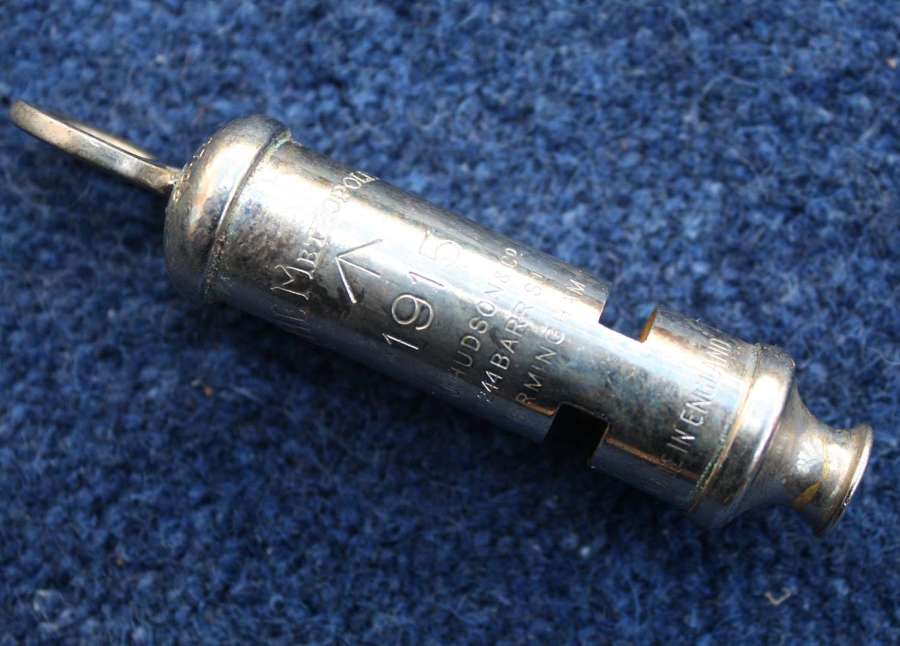 WW1 BRITISH ARMY OFFICERS WHISTLE DATED 1915