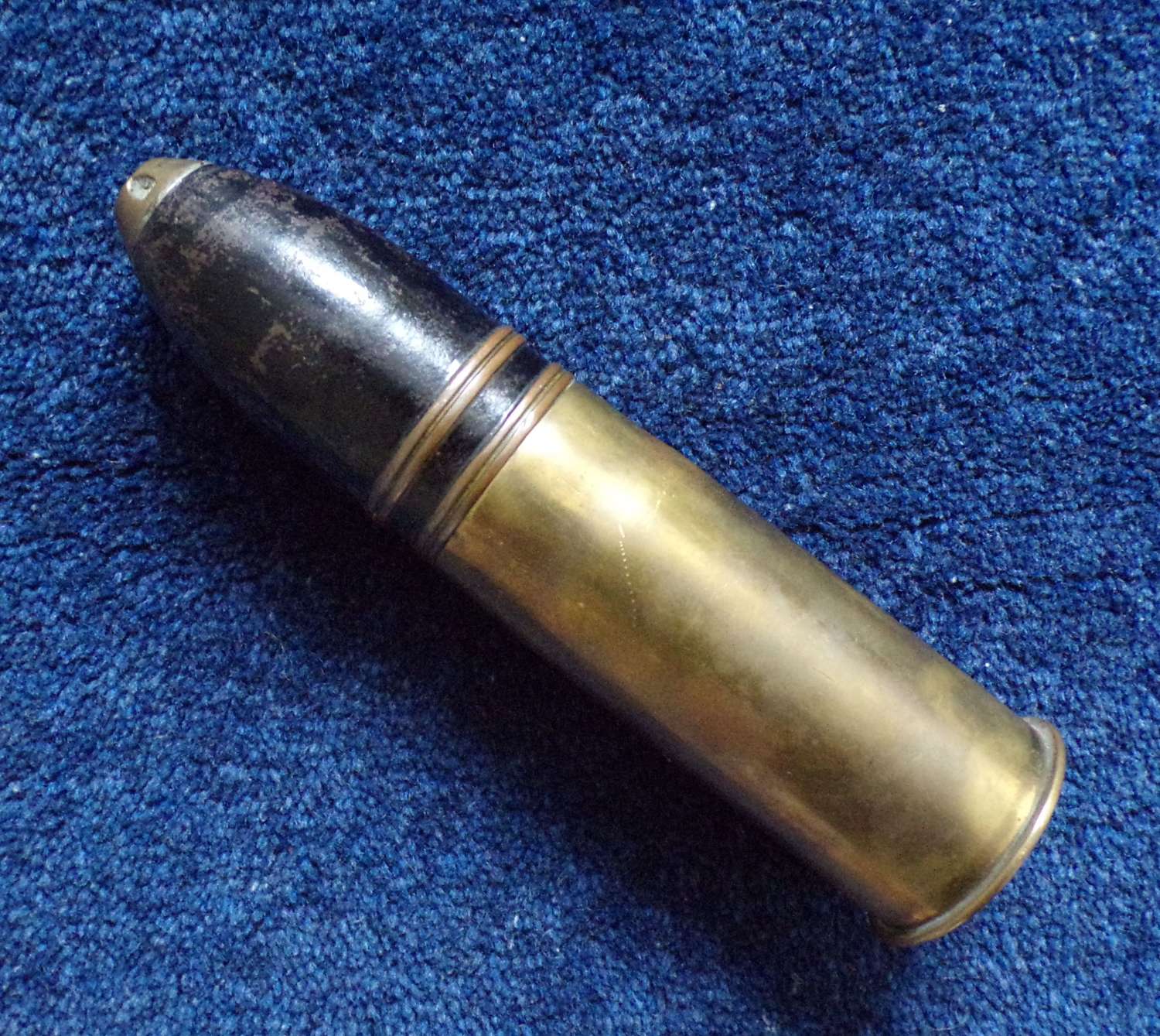 WW1 37mm inert brass cartridge and shell dated 1916
