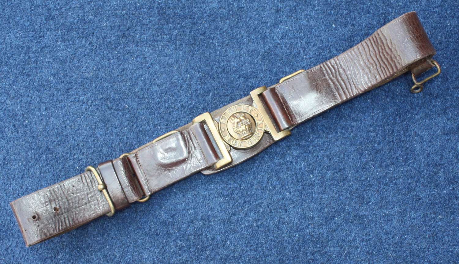 Boer War British Army leather belt. Yeomanry Queen Victoria Crown
