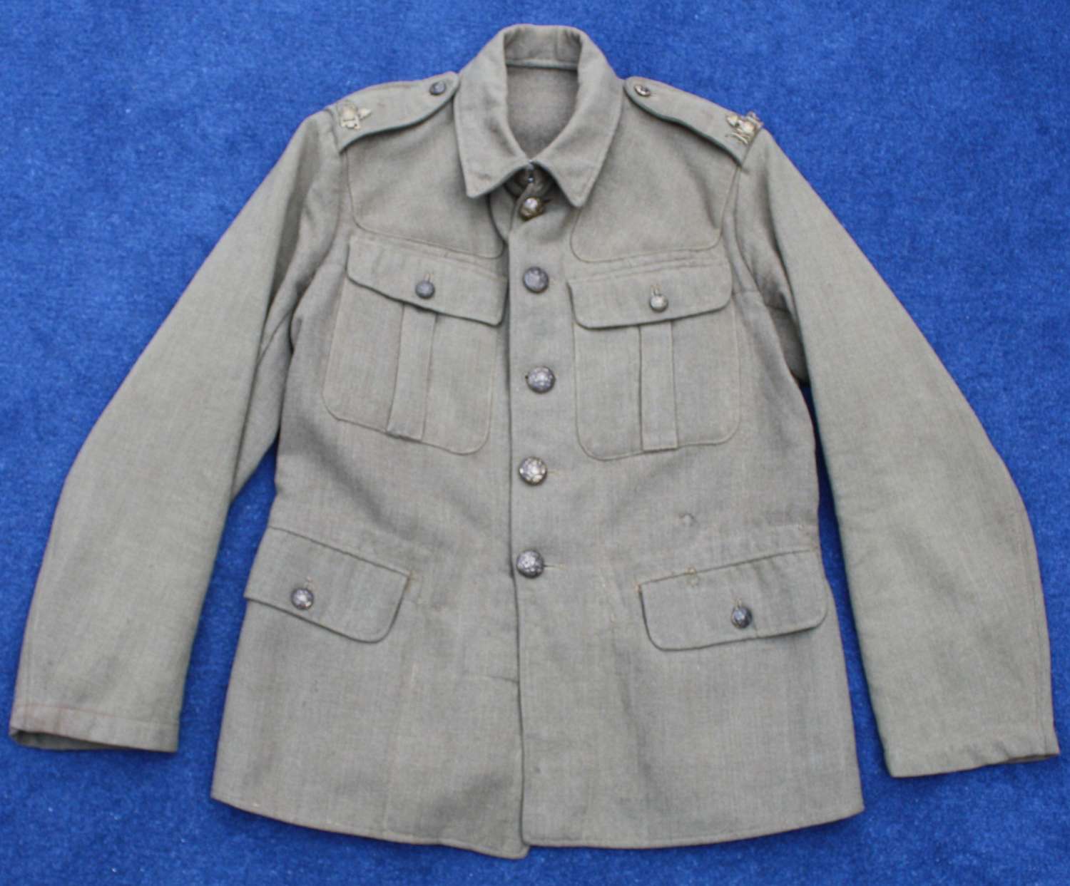 1918 Pattern British Other Ranks Khaki service dress tunic. Dated 1920