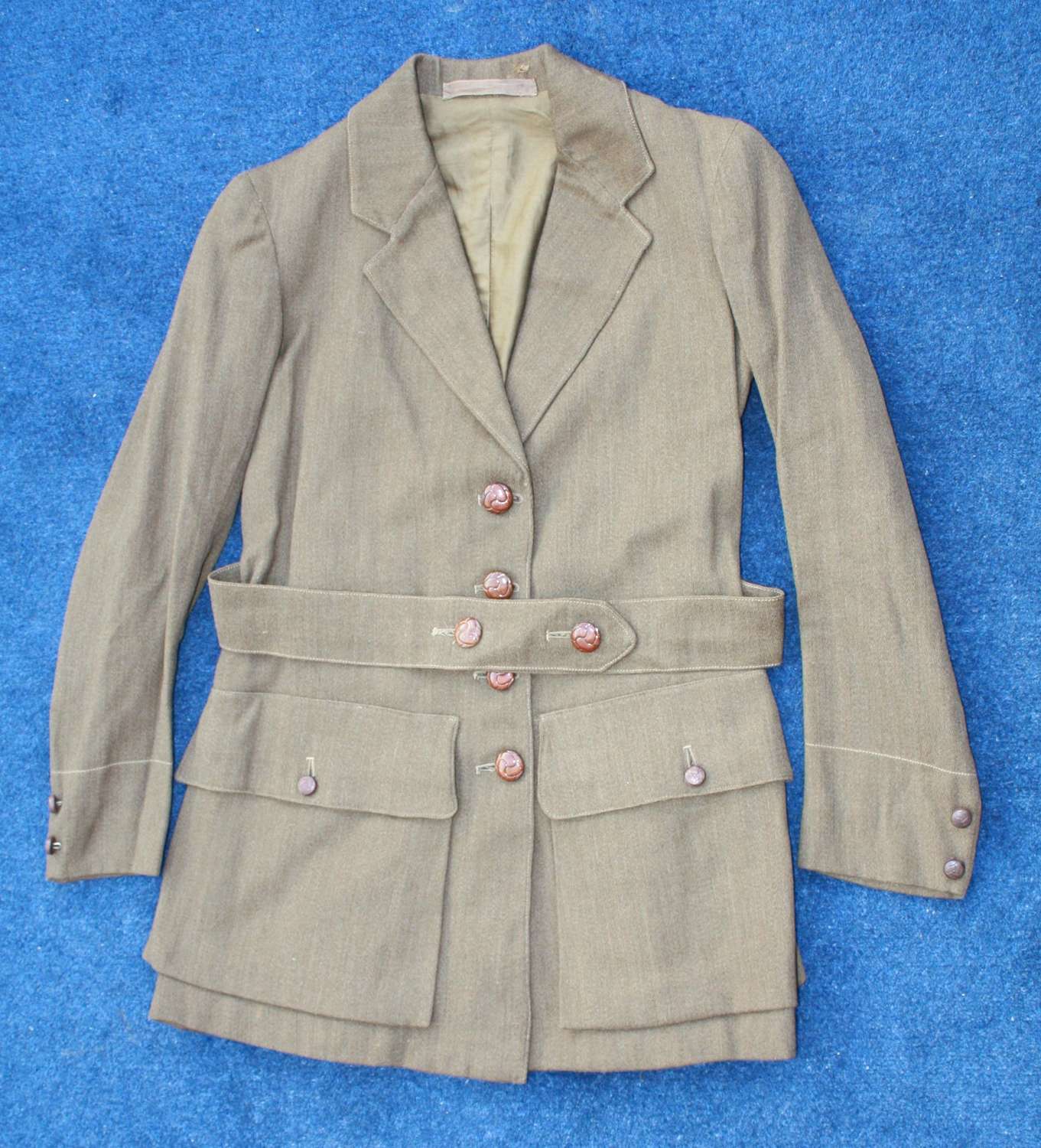 Rare Womens WRAF 1918 Khaki Tunic & Leather Buttons.