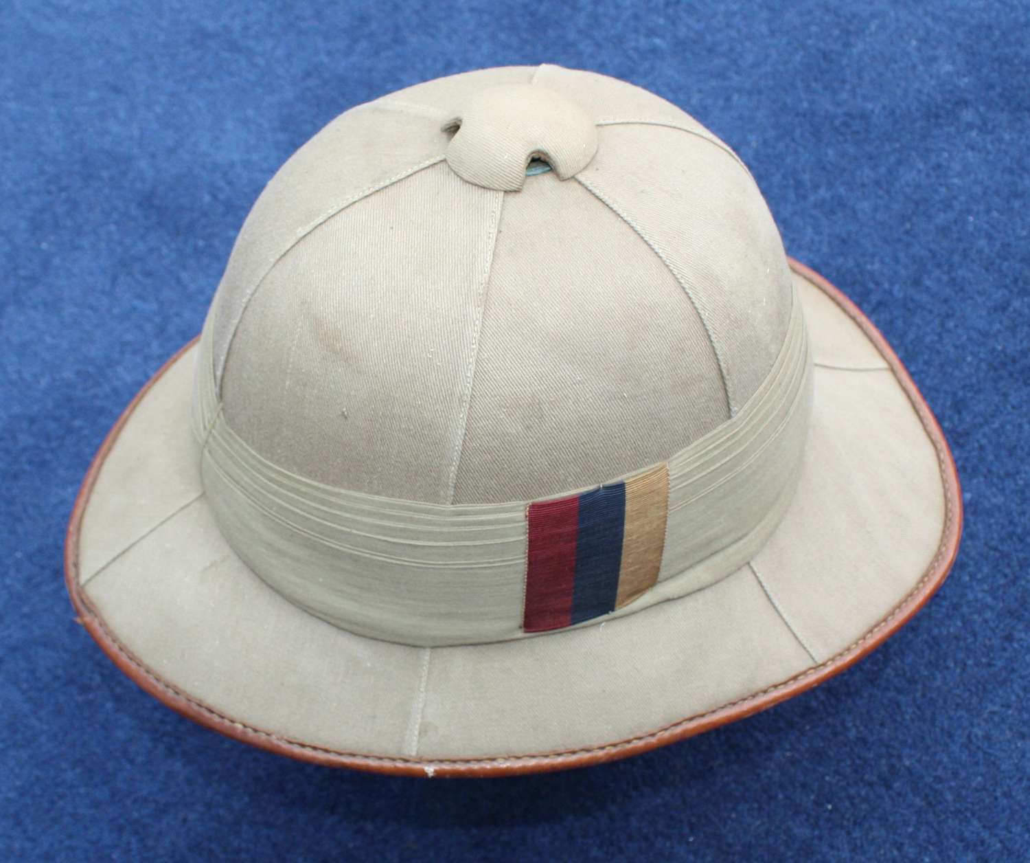 EARLY WW2 BRITISH ARMY OFFICERS PITH HELMET 1940 CODE + TIN