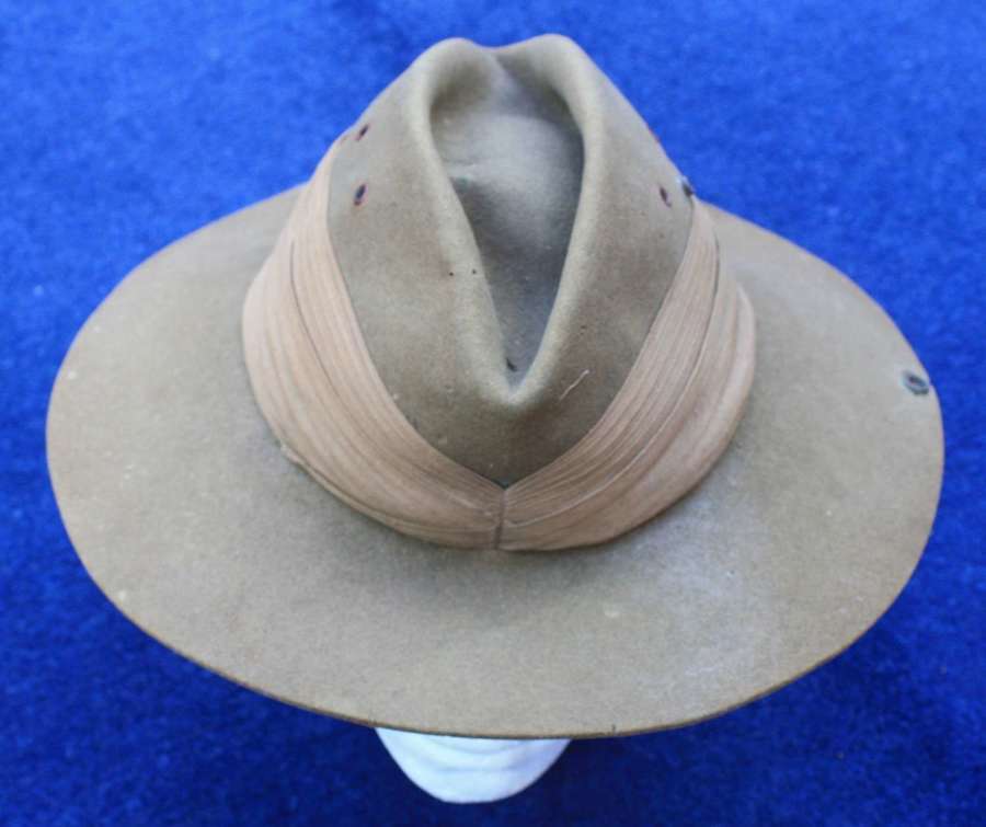 1942 Dated Australian Felt Slouch Hat. Size 7.