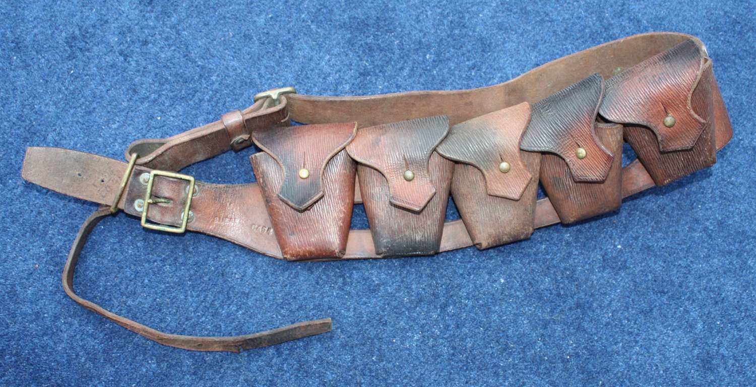 BRITISH 1903 PATTERN LEATHER AMMUNITION BANDOLIER FOR MOUNTED SOLDIERS