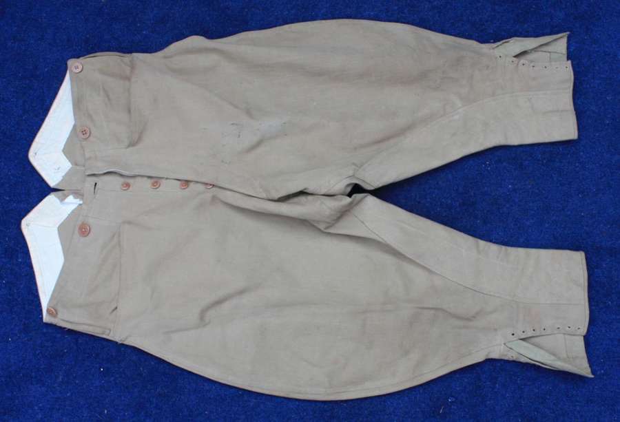 WW1 Pattern British Army K.D. (Khaki Drill) Breeches. Later buttons.