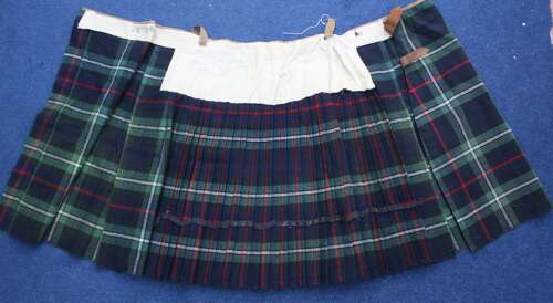 WW1 Other Ranks Seaforth Highlanders 1918 Kilt. WD stamp.