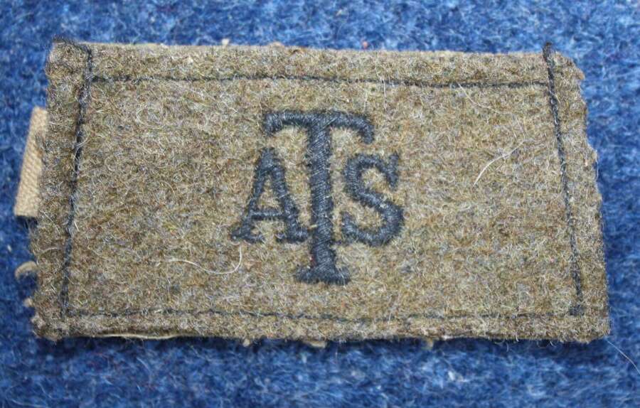 WW2 British ATS Womens Army Territorial Service Shoulder slide badge.