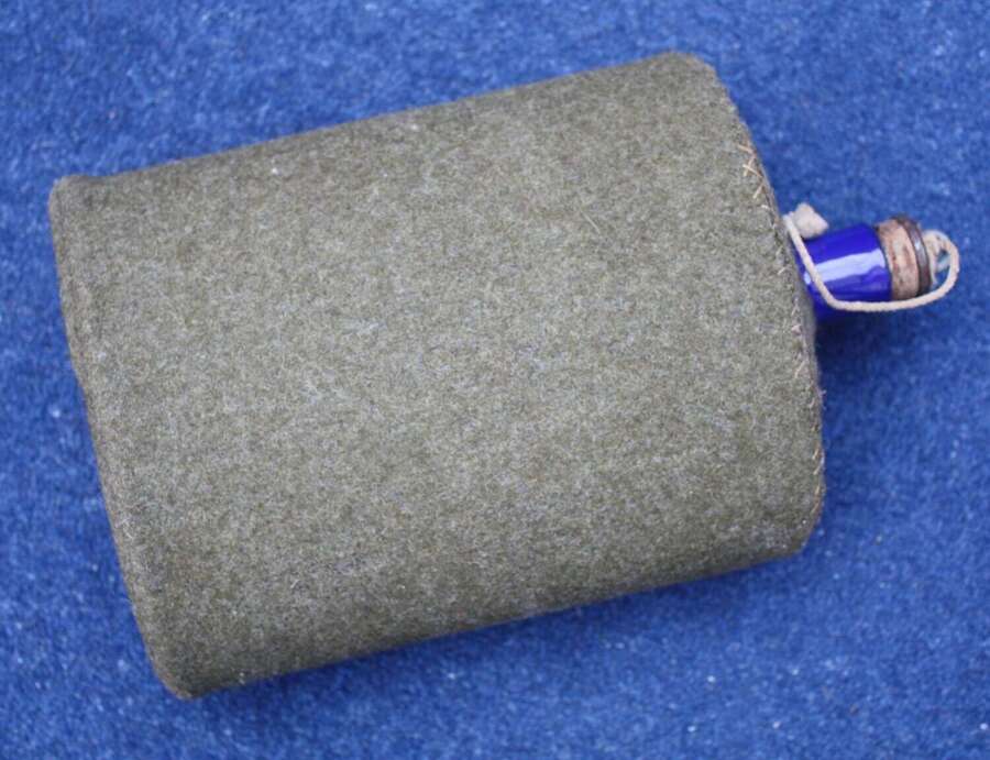 WW1 British Army Other Ranks Water bottle & sleeve.Very Good Condition.