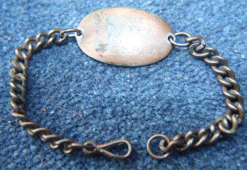 WW1 O/R Private ID Wrist badge. Named to FL Pick 2619 East Lancashire RFA